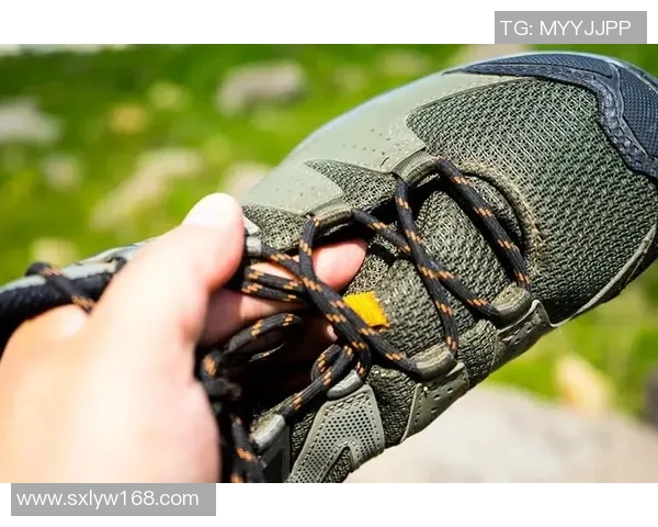 萨洛蒙鞋带的正确系法技巧与步骤详解让你的鞋子更稳固舒适